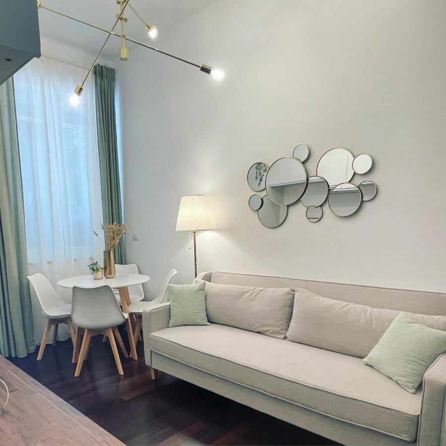 Ferienwohnung Bilocale Di Prestigio: Milano Centro Exterior foto